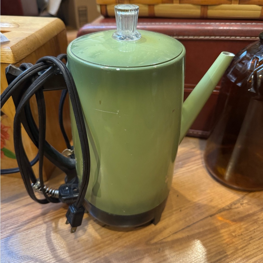 Green Electric percolator by West Bend